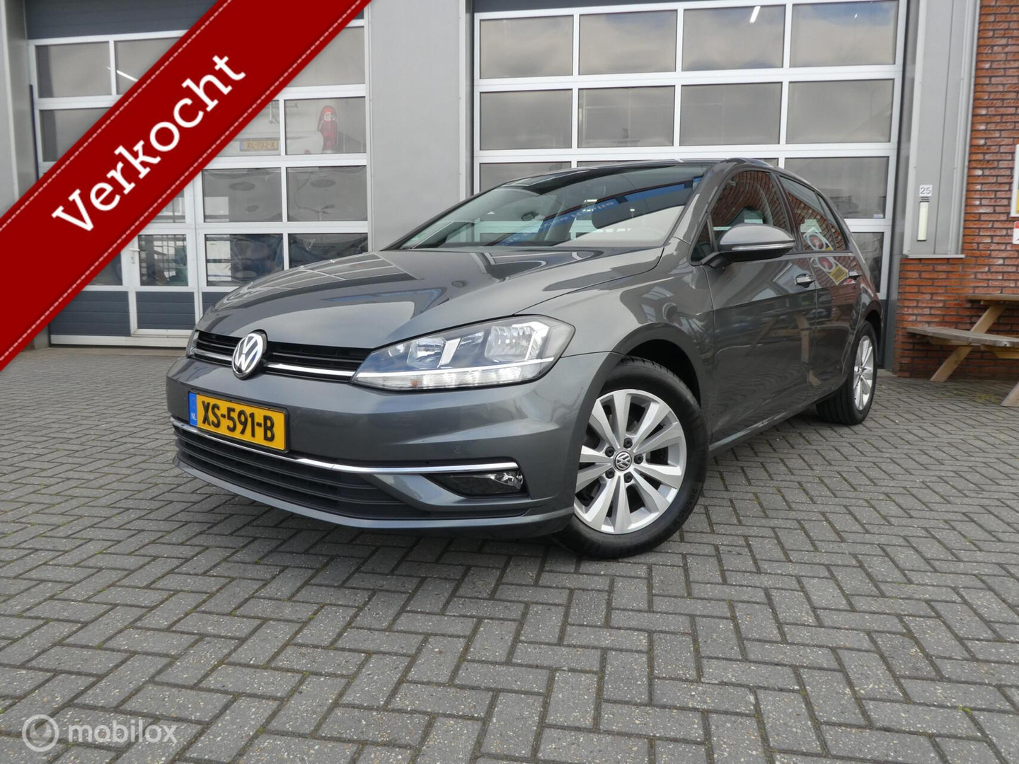 Volkswagen Golf 1.0 TSI Comfortline bij bcsraalte | Bosch Car Service Raalte