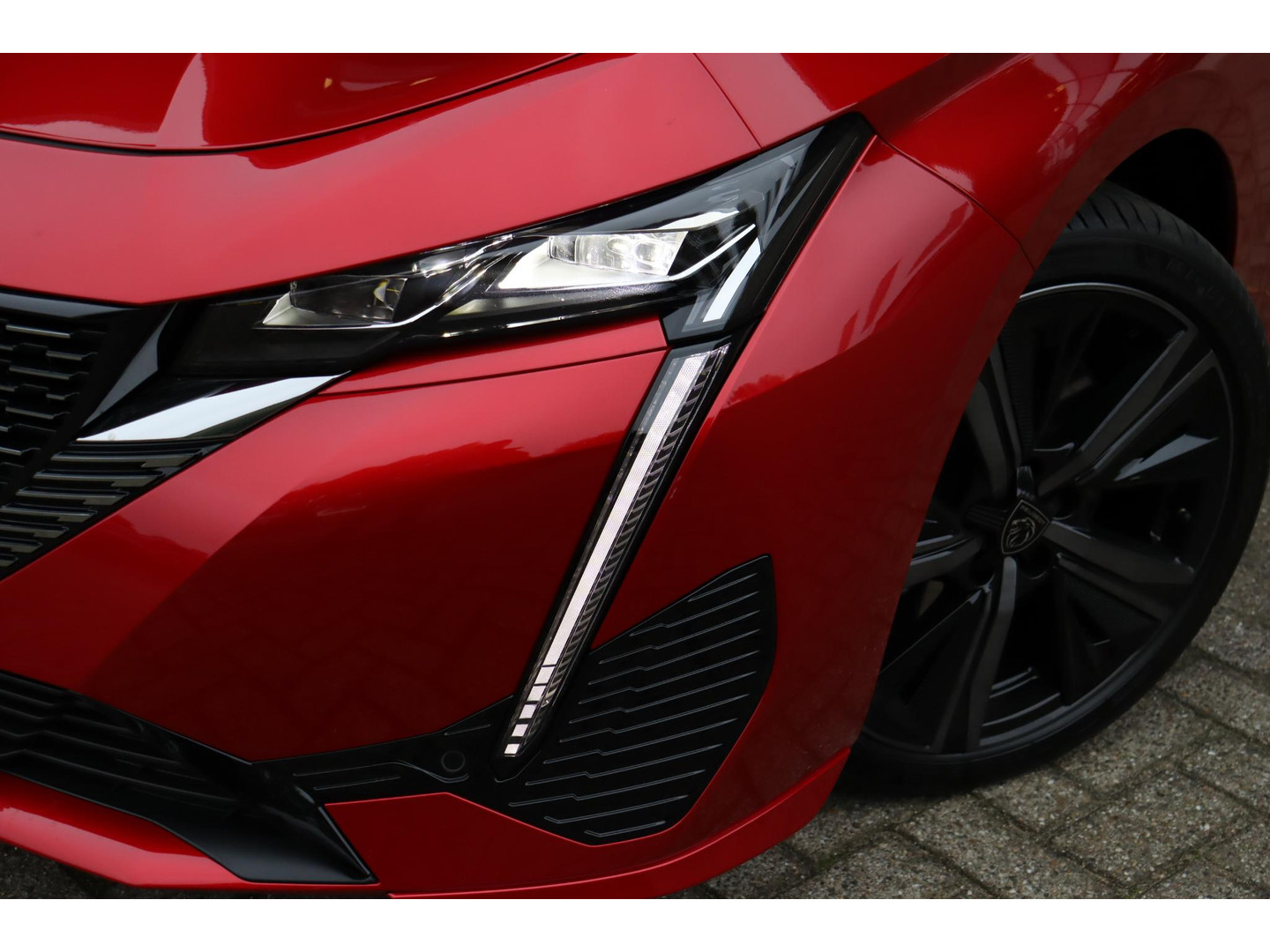 Peugeot Peugeot