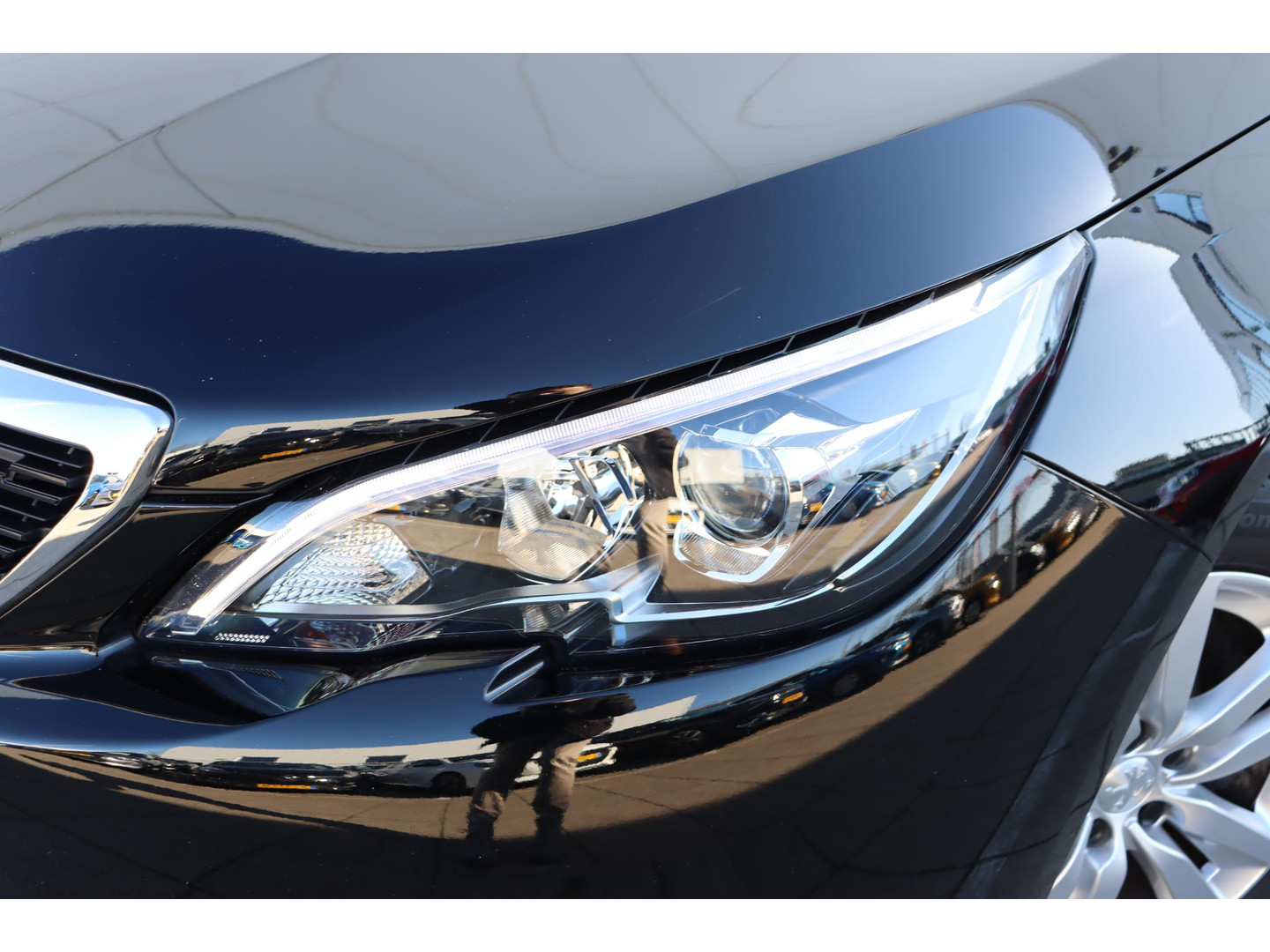 Peugeot Peugeot
