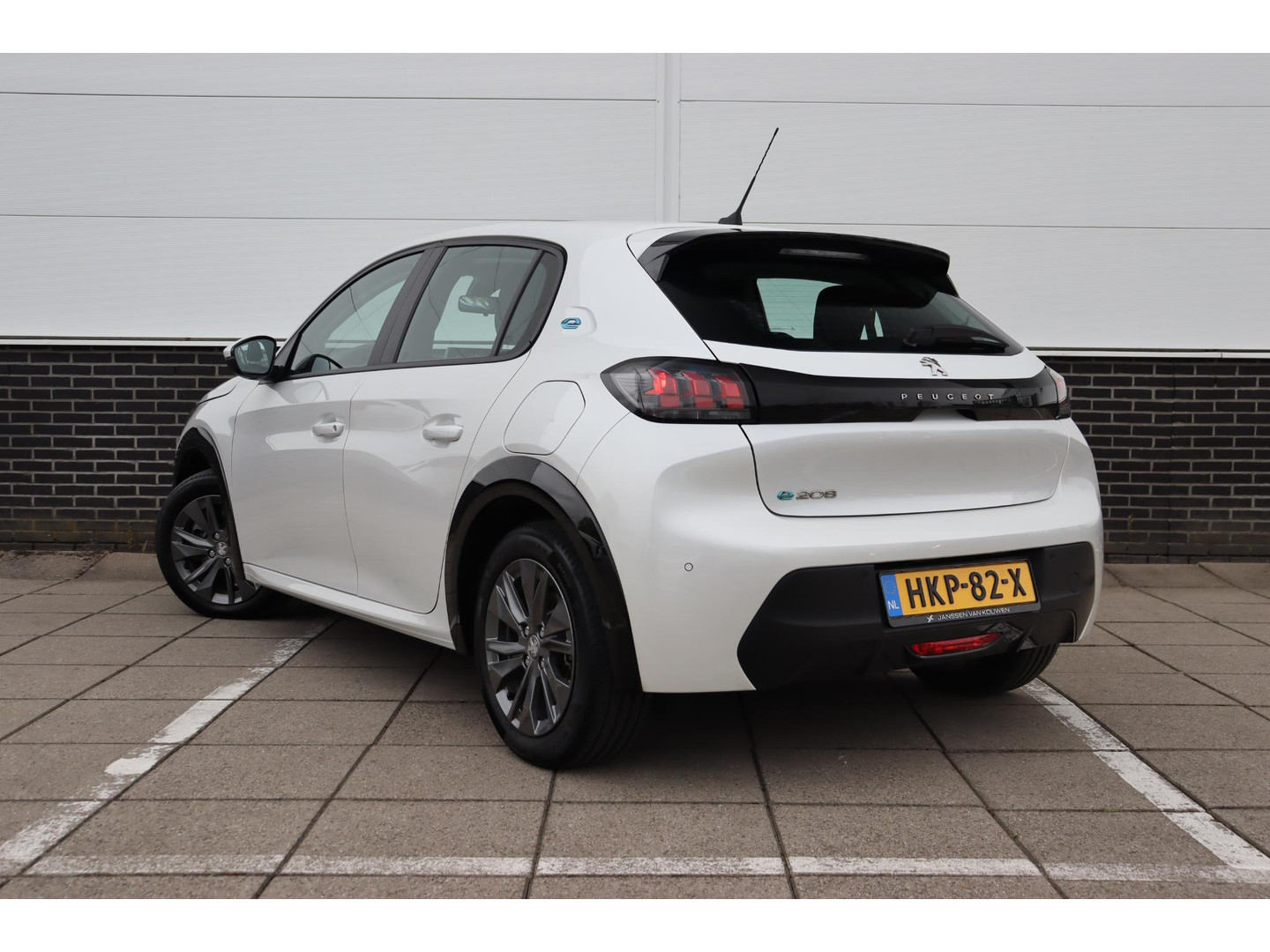 Peugeot Peugeot