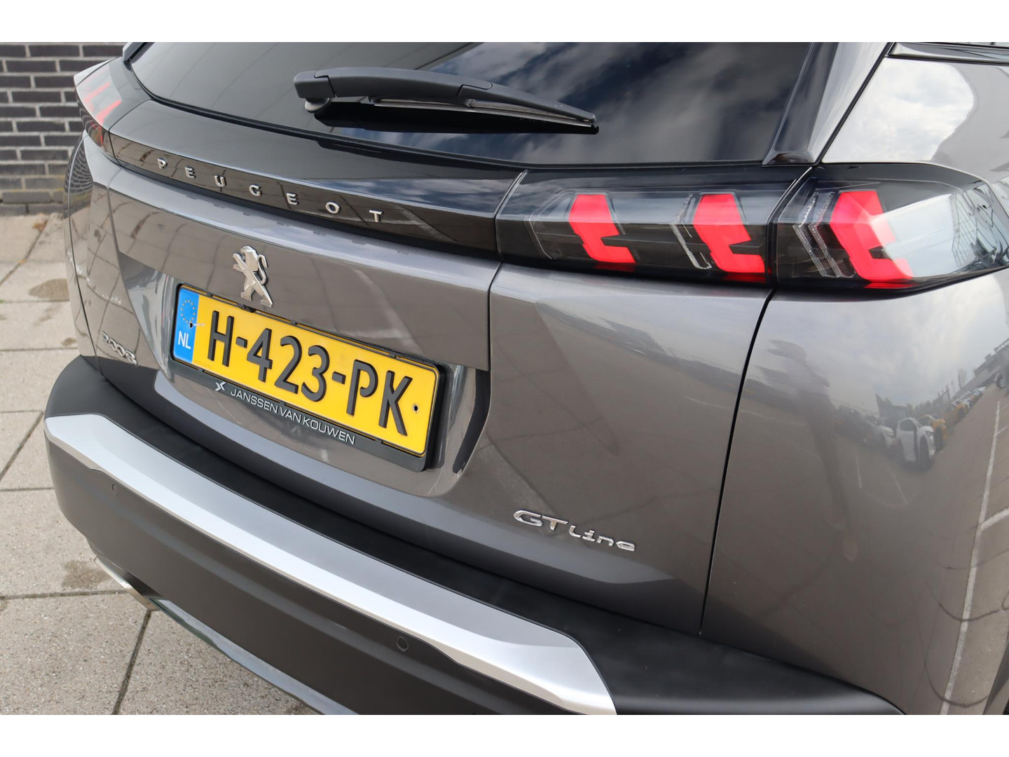 Peugeot Peugeot