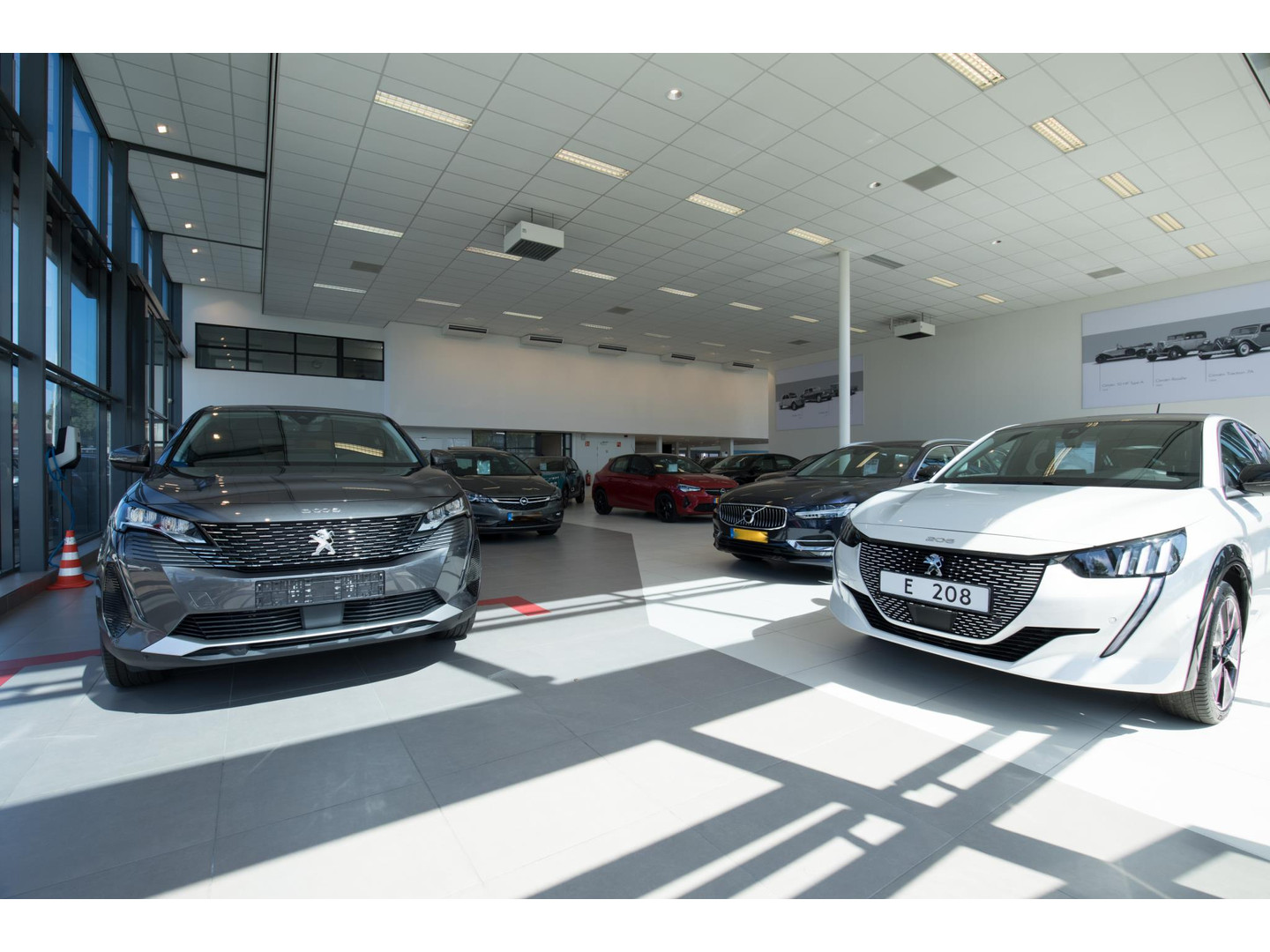 Peugeot Peugeot