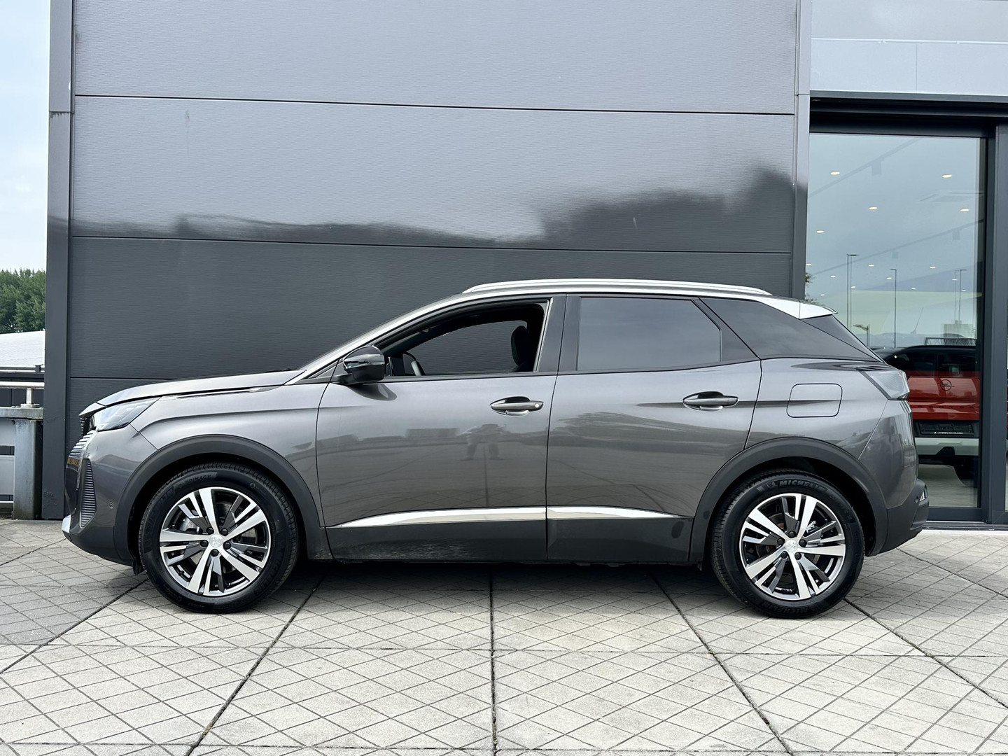 Peugeot Peugeot