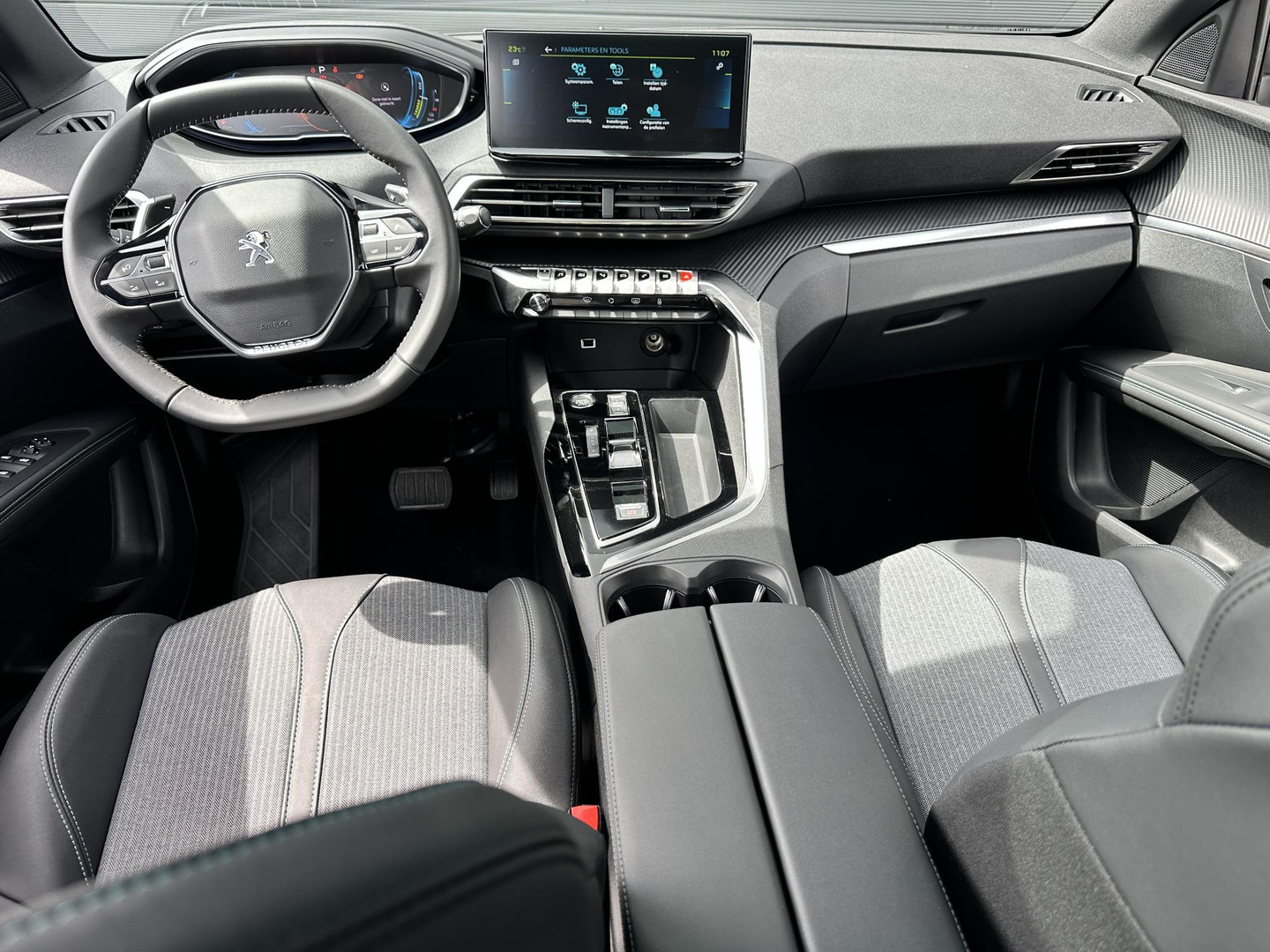 Peugeot Peugeot