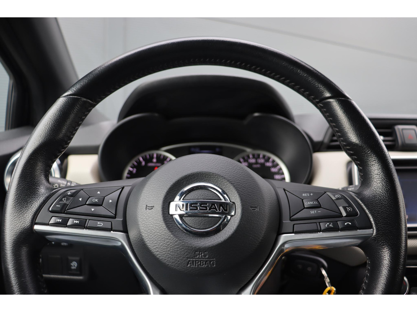 Nissan Nissan