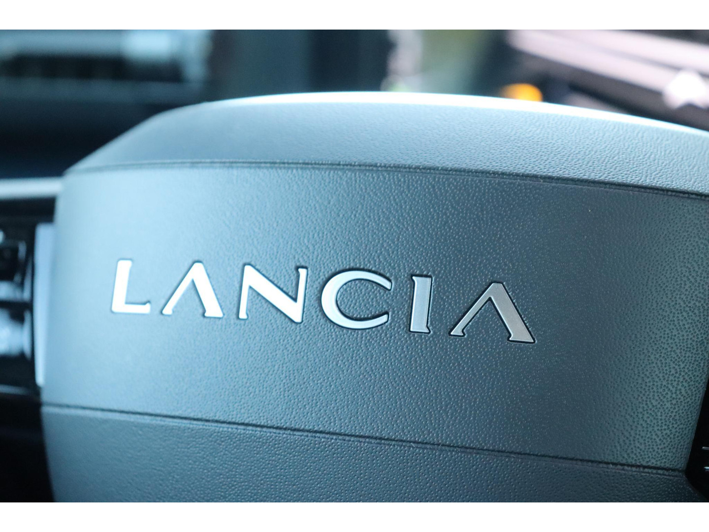 Lancia Lancia