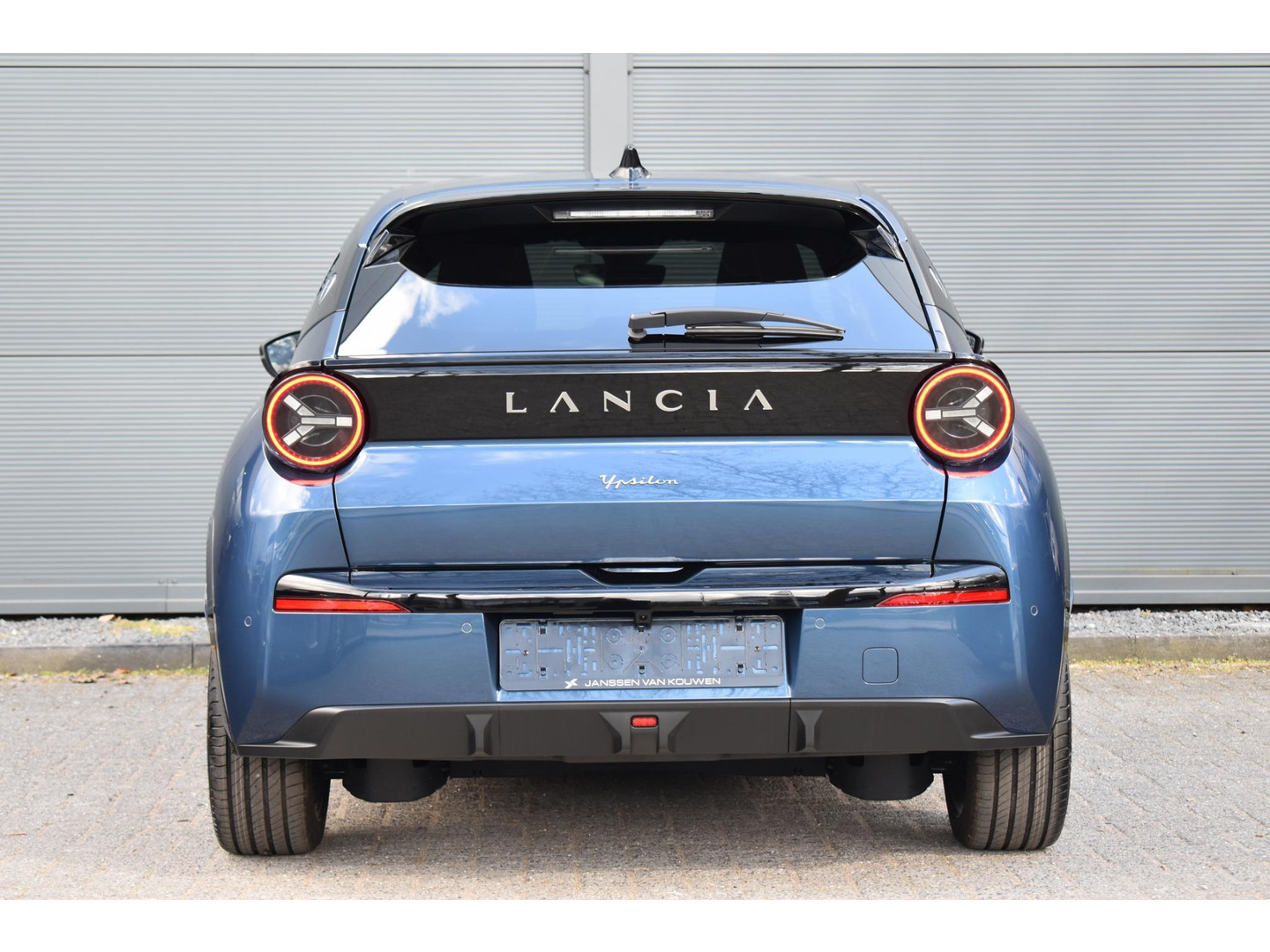 Lancia Lancia