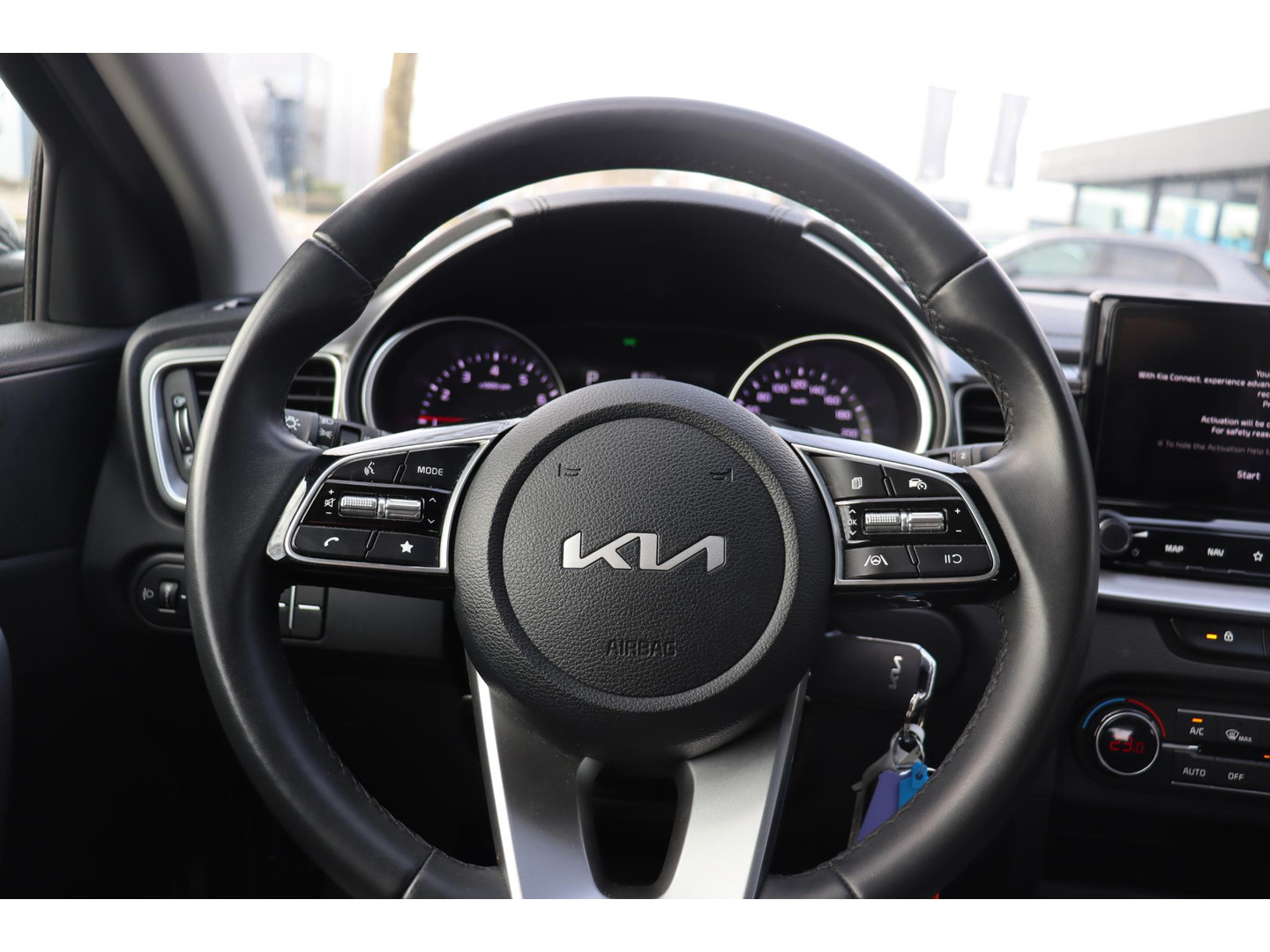 Kia Kia