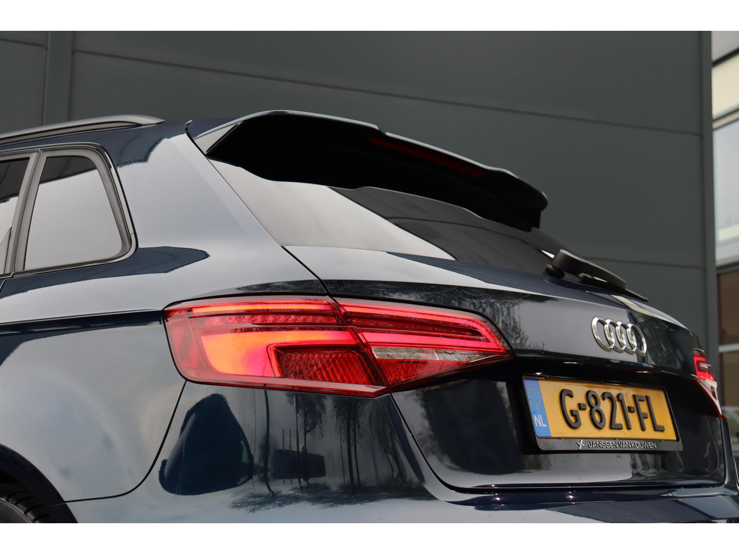 Audi Audi
