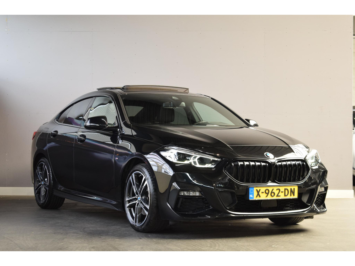 BMW BMW