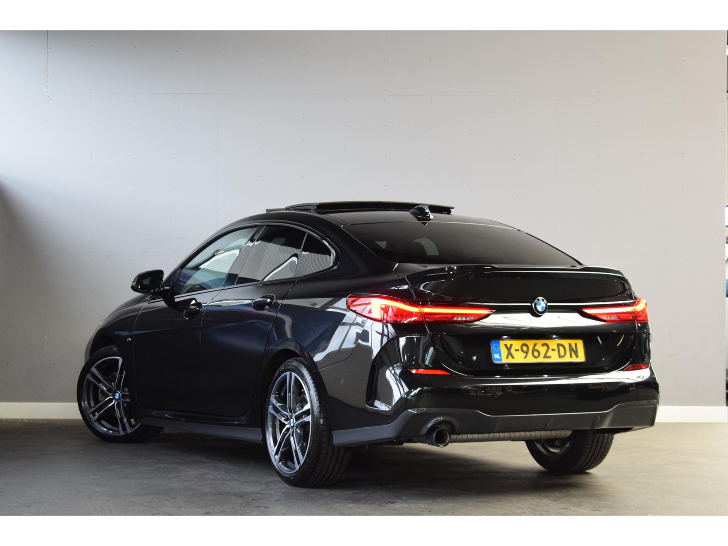 BMW BMW