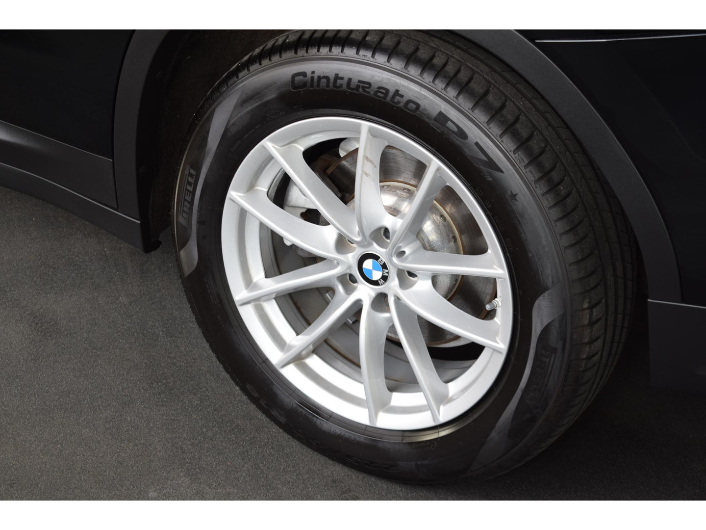 BMW BMW