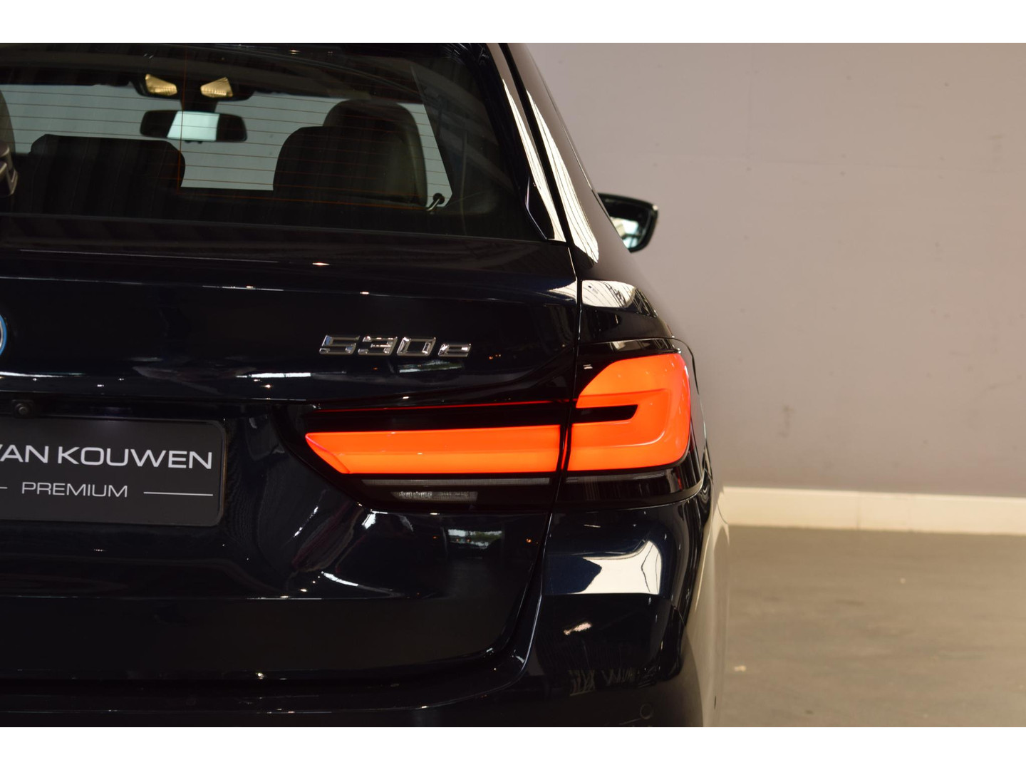BMW BMW