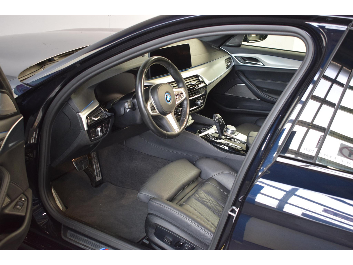 BMW BMW