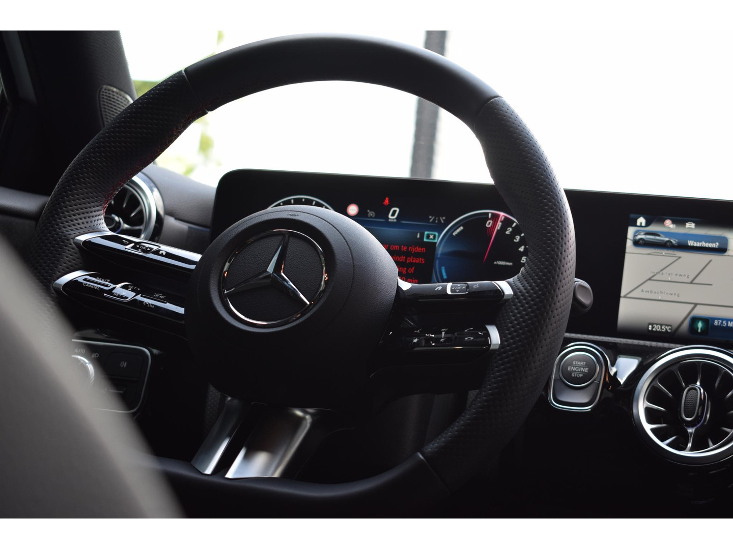 Mercedes-Benz Mercedes-Benz