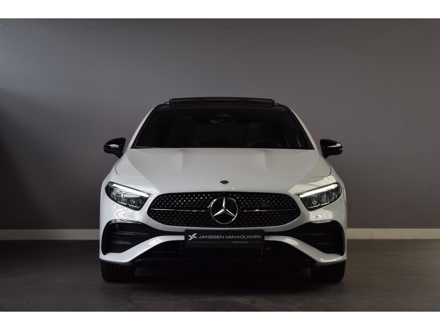 Mercedes-Benz Mercedes-Benz