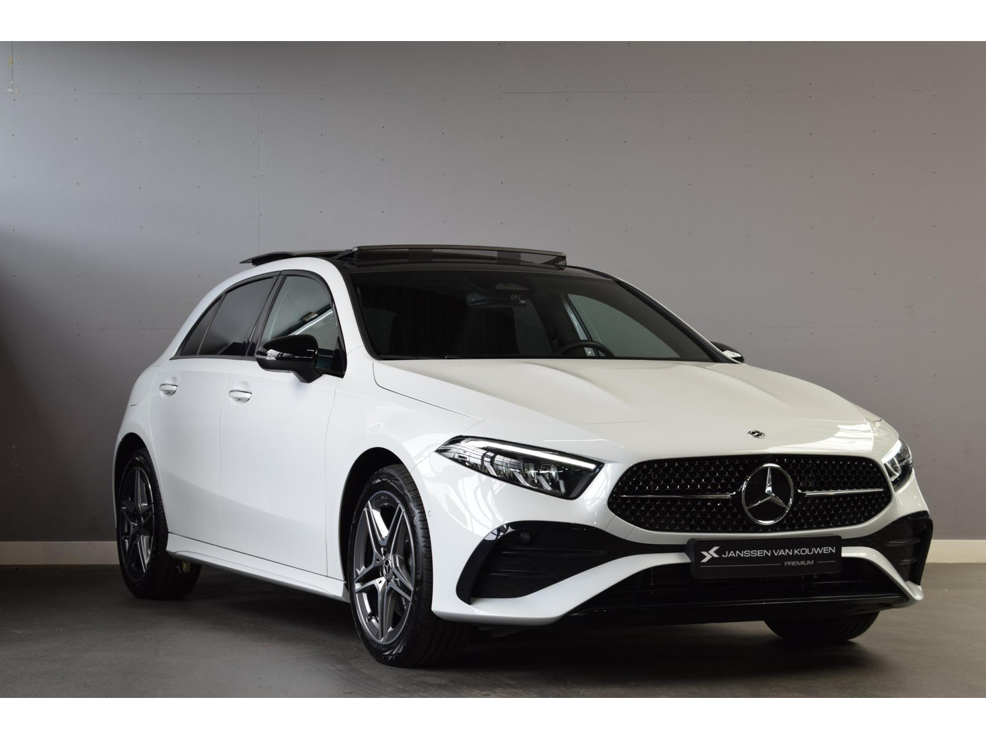 Mercedes-Benz Mercedes-Benz