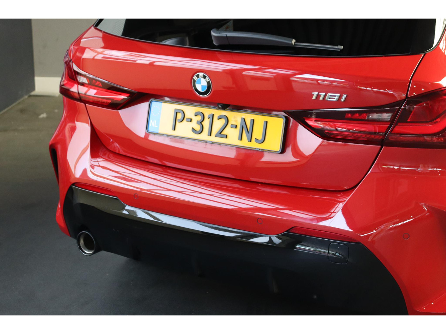 BMW BMW