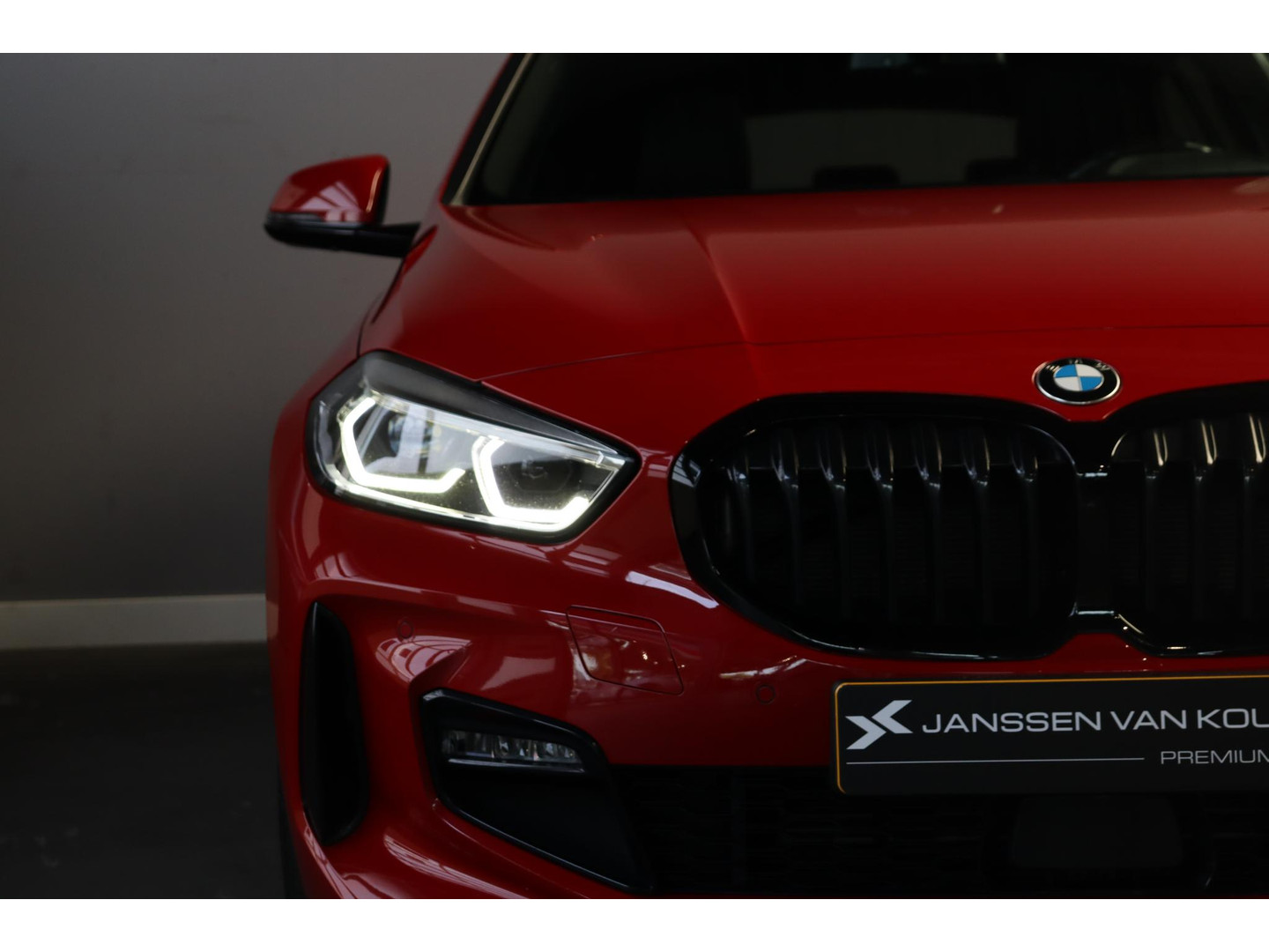BMW BMW
