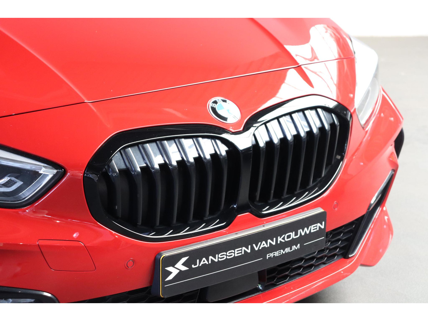 BMW BMW