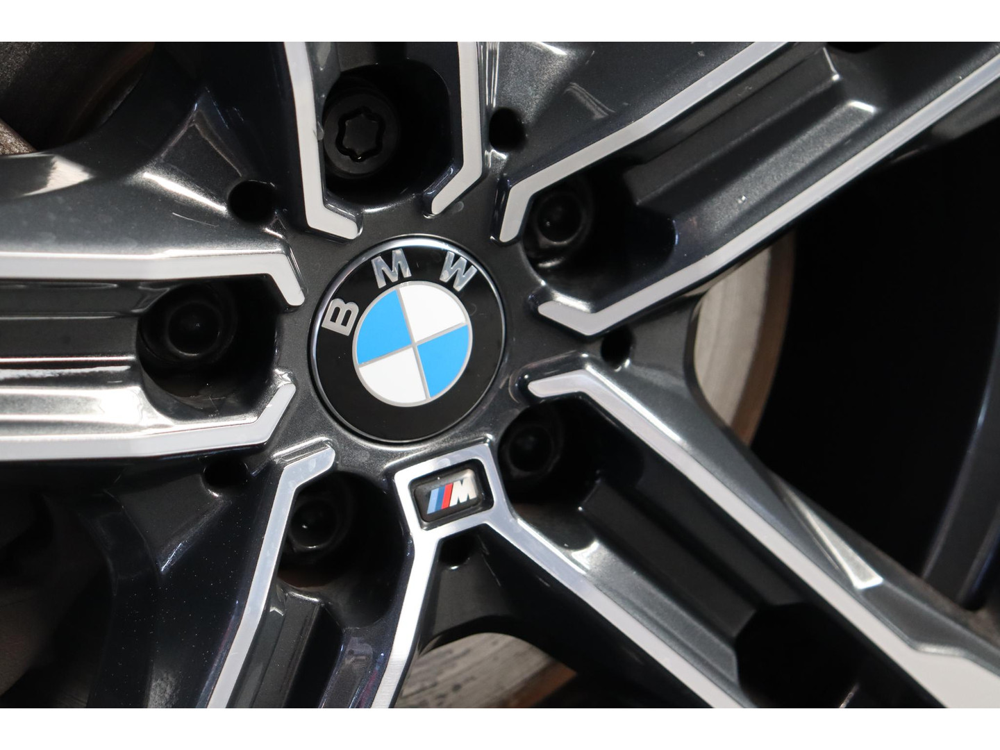 BMW BMW