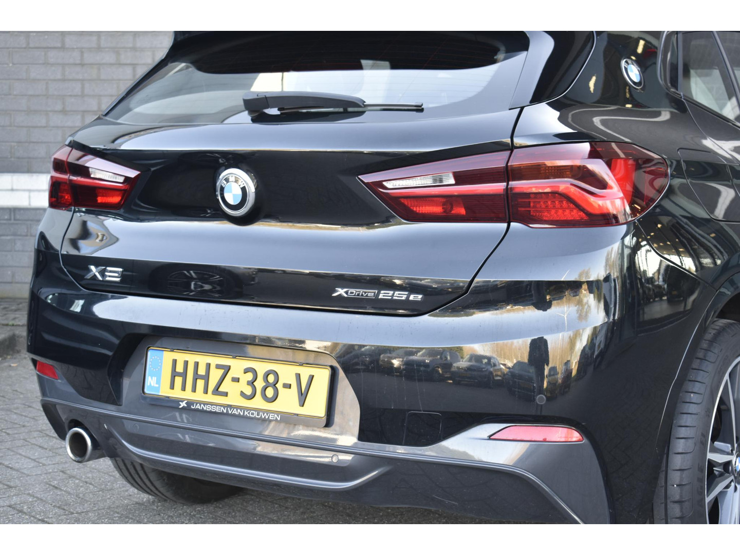 BMW BMW