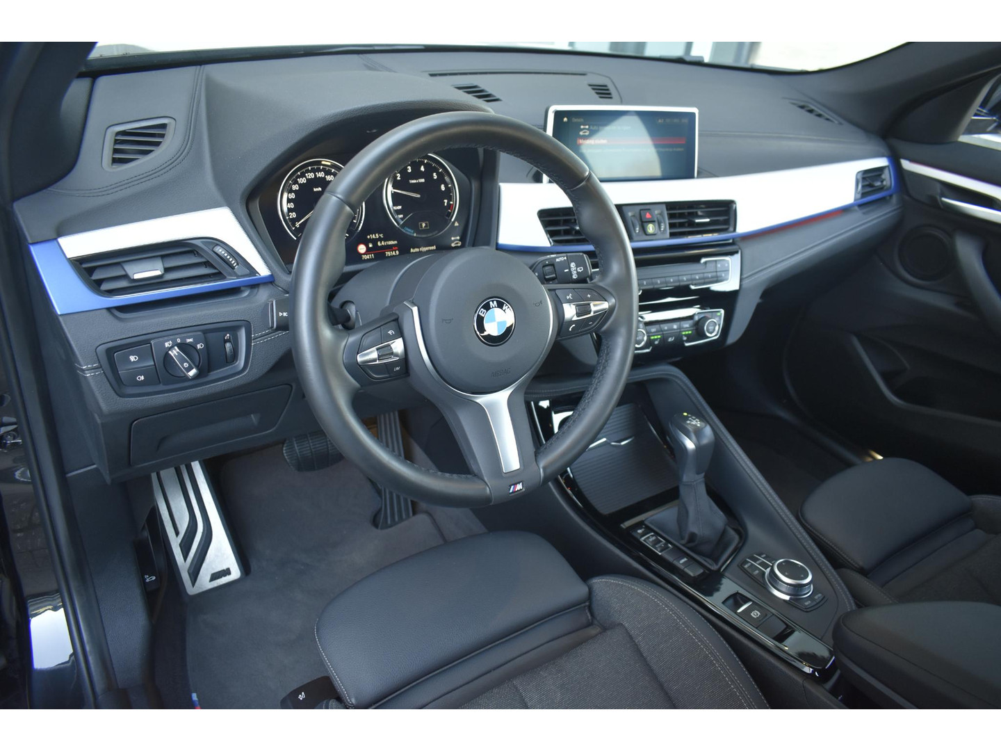 BMW BMW