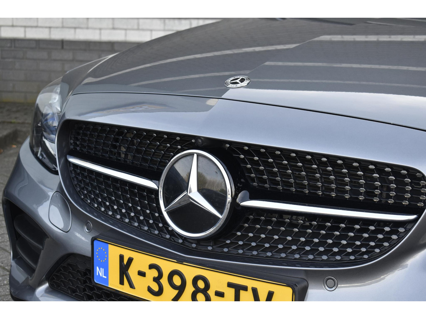 Mercedes-Benz Mercedes-Benz