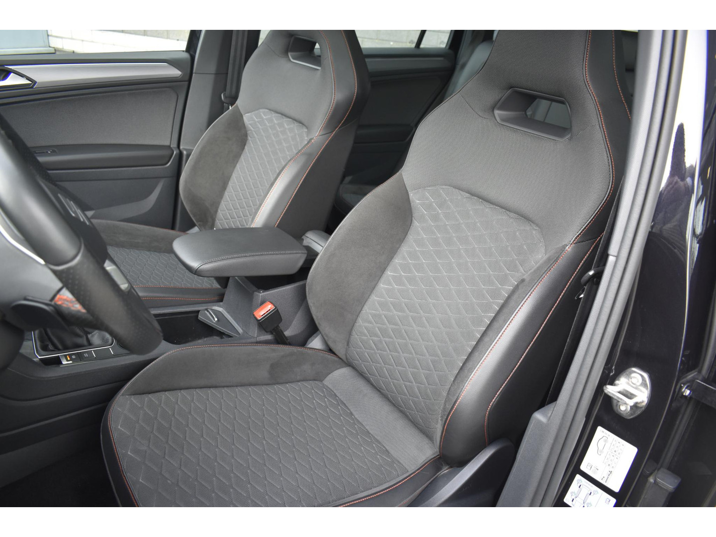 SEAT SEAT