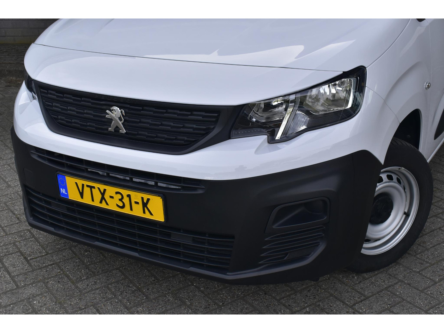 Peugeot Peugeot