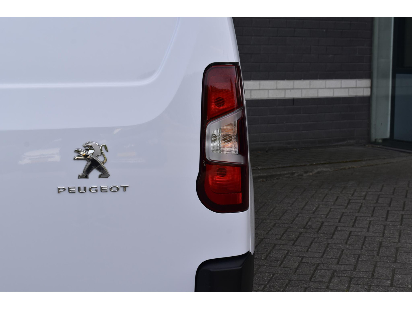 Peugeot Peugeot