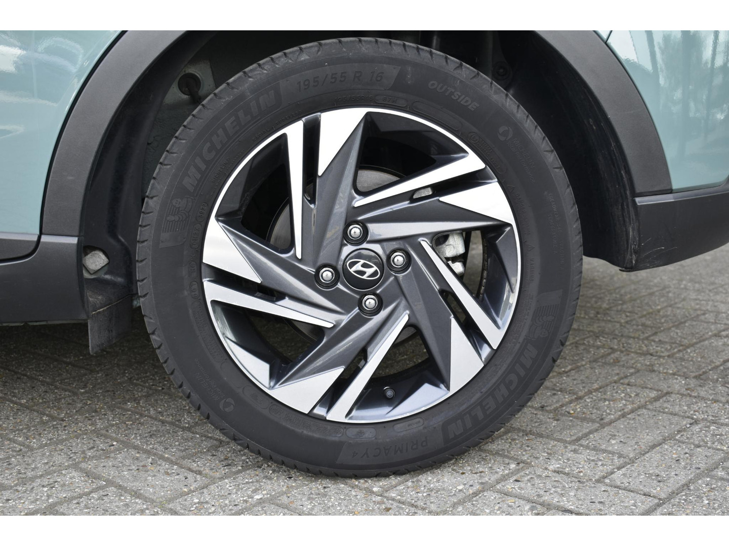 Hyundai Hyundai