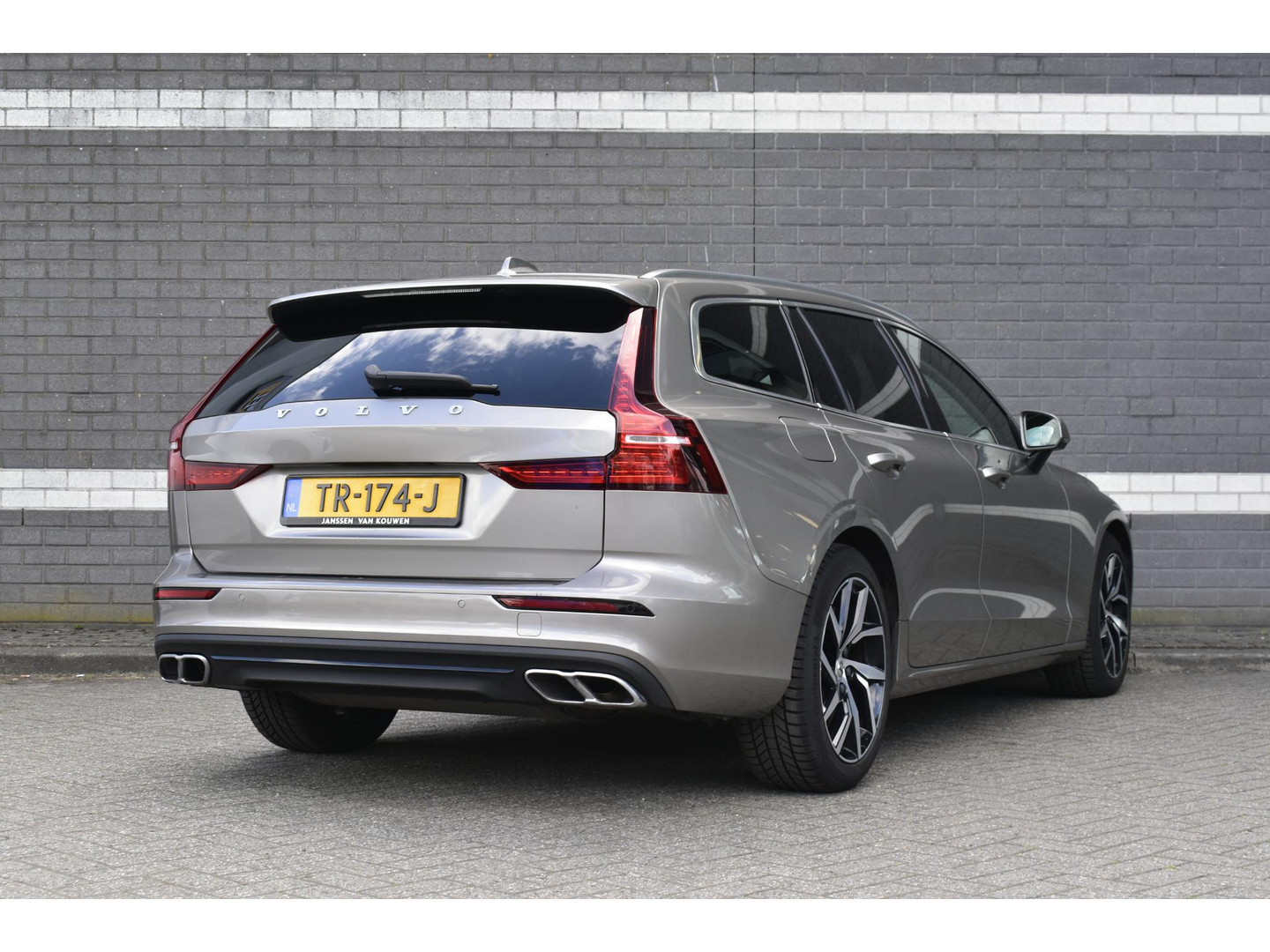 Volvo Volvo