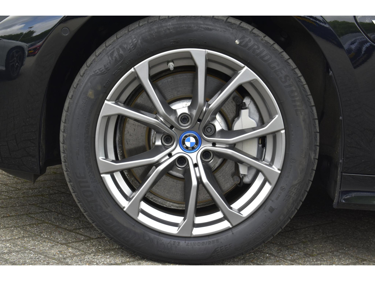 BMW BMW