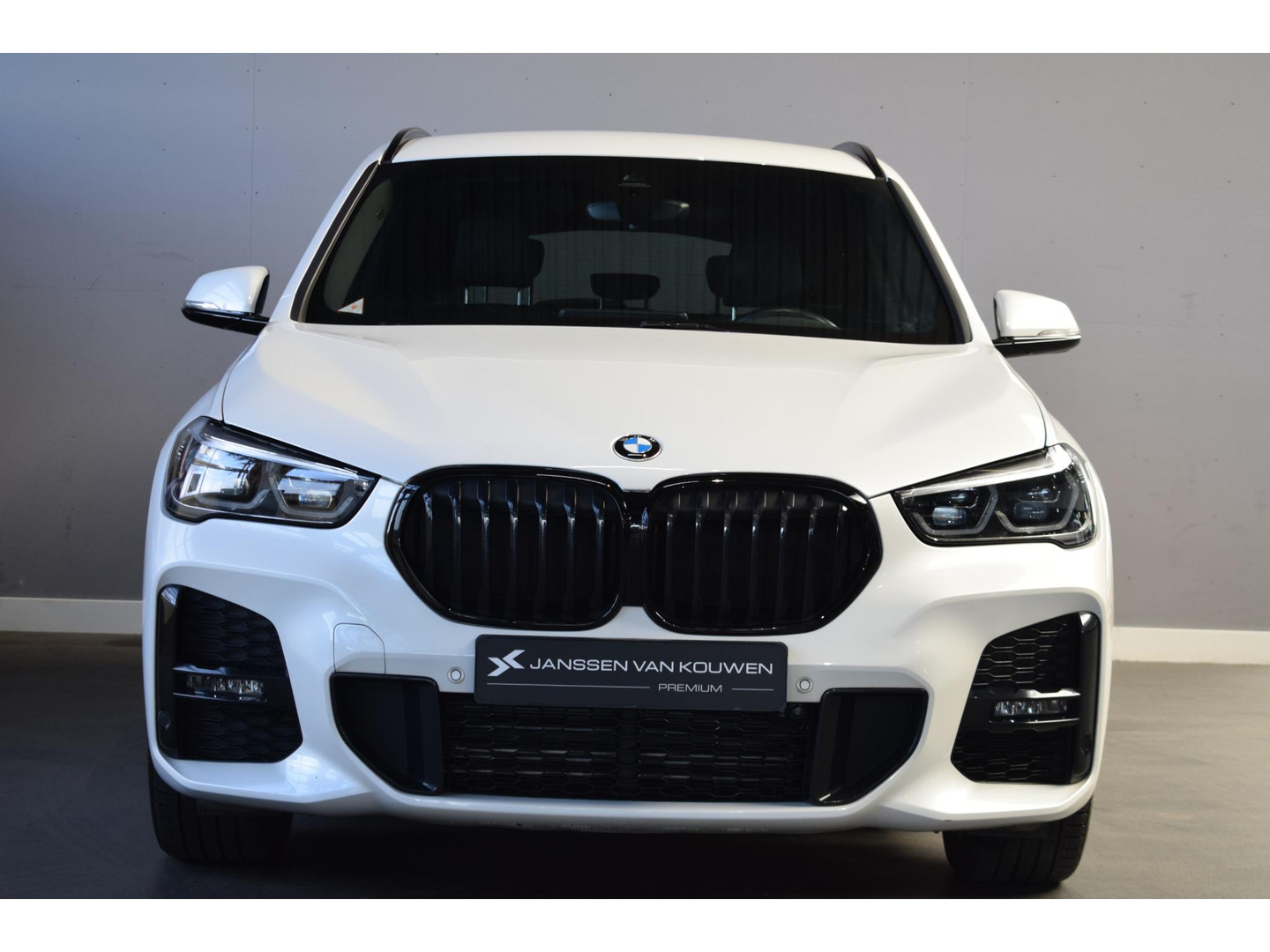 BMW BMW