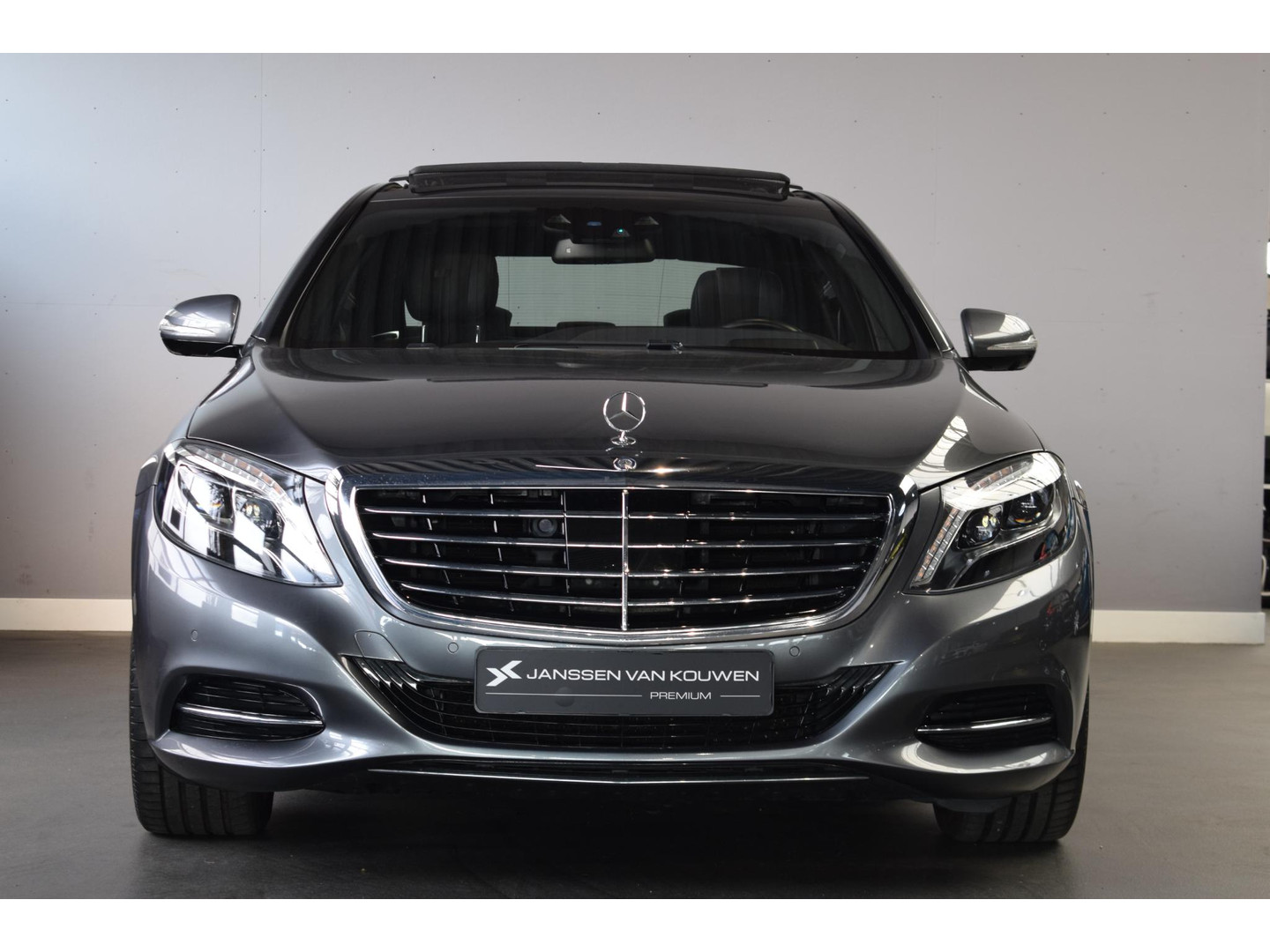 Mercedes-Benz Mercedes-Benz