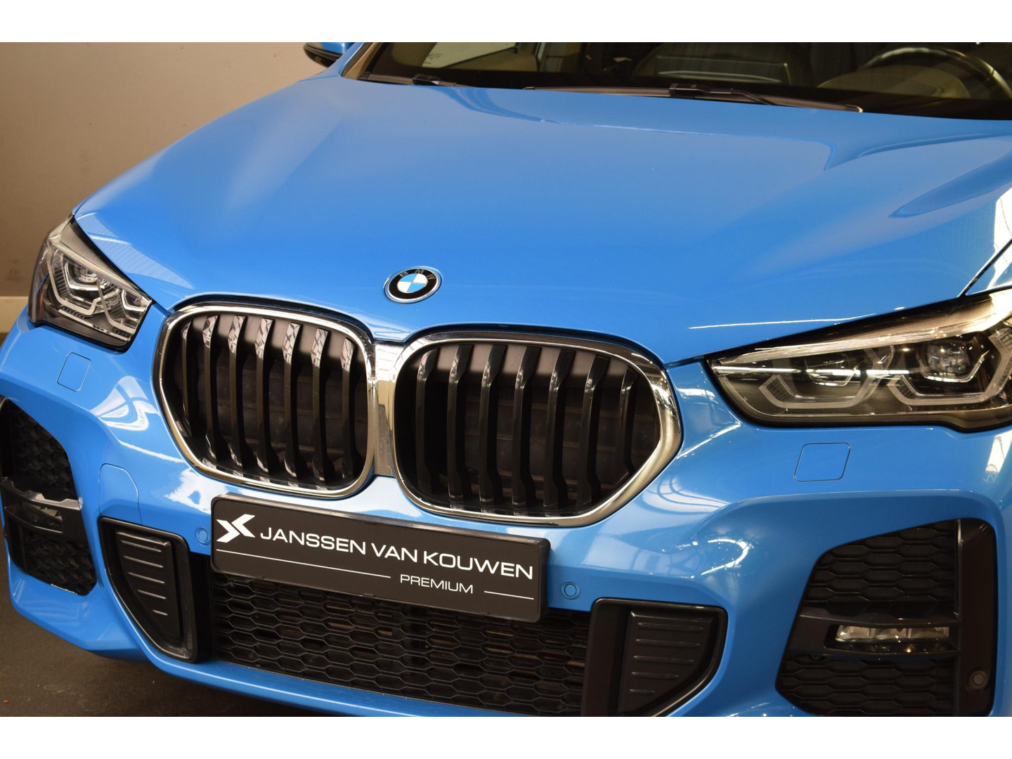 BMW BMW