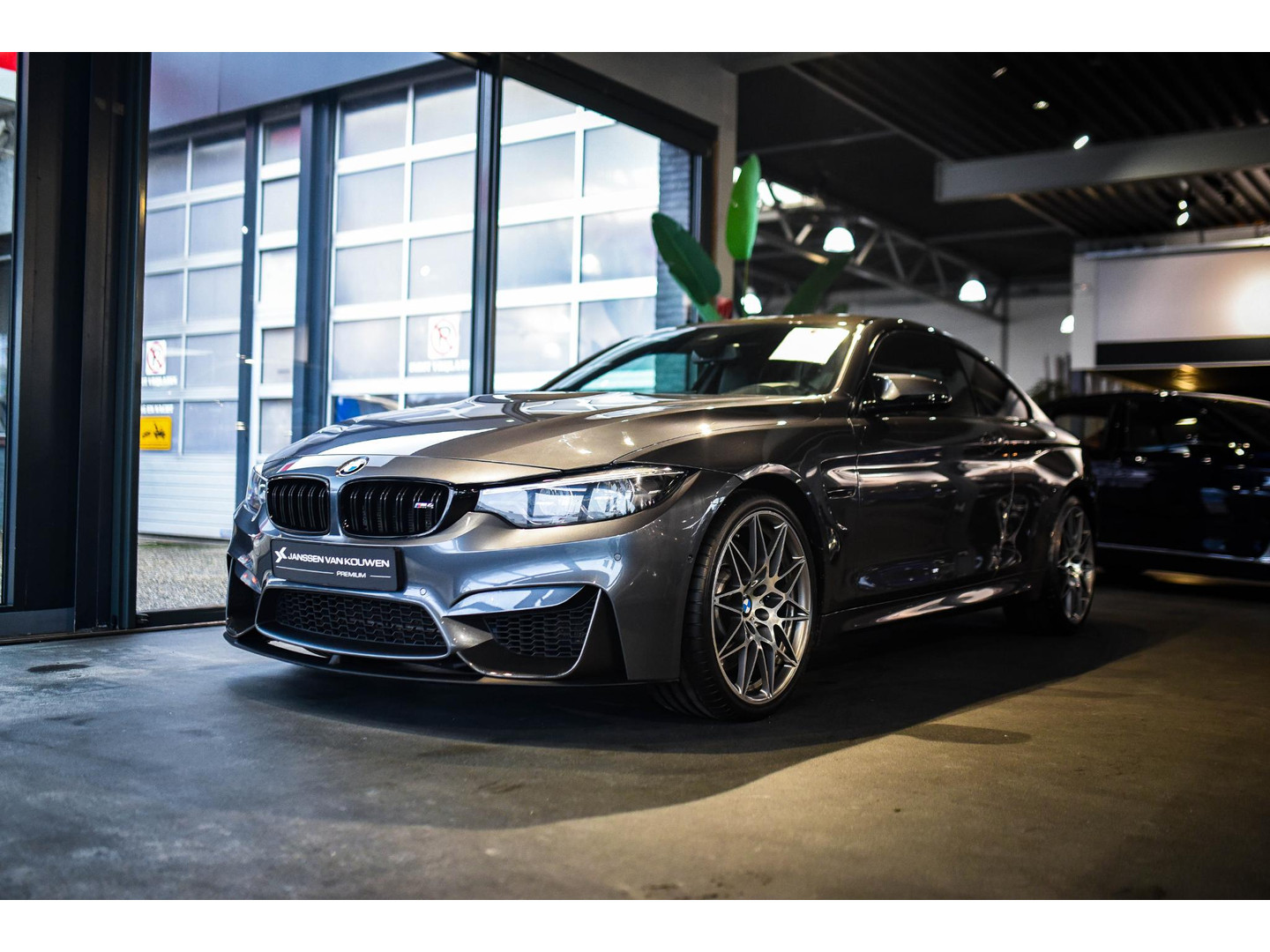 BMW BMW
