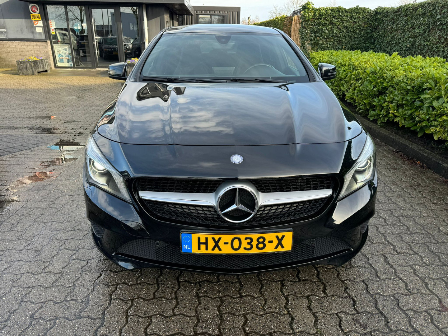 Mercedes-Benz