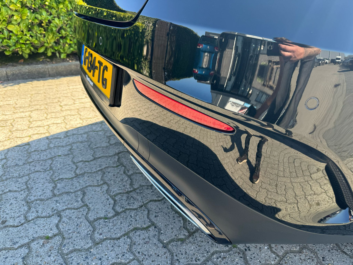 Mercedes-Benz Mercedes-Benz