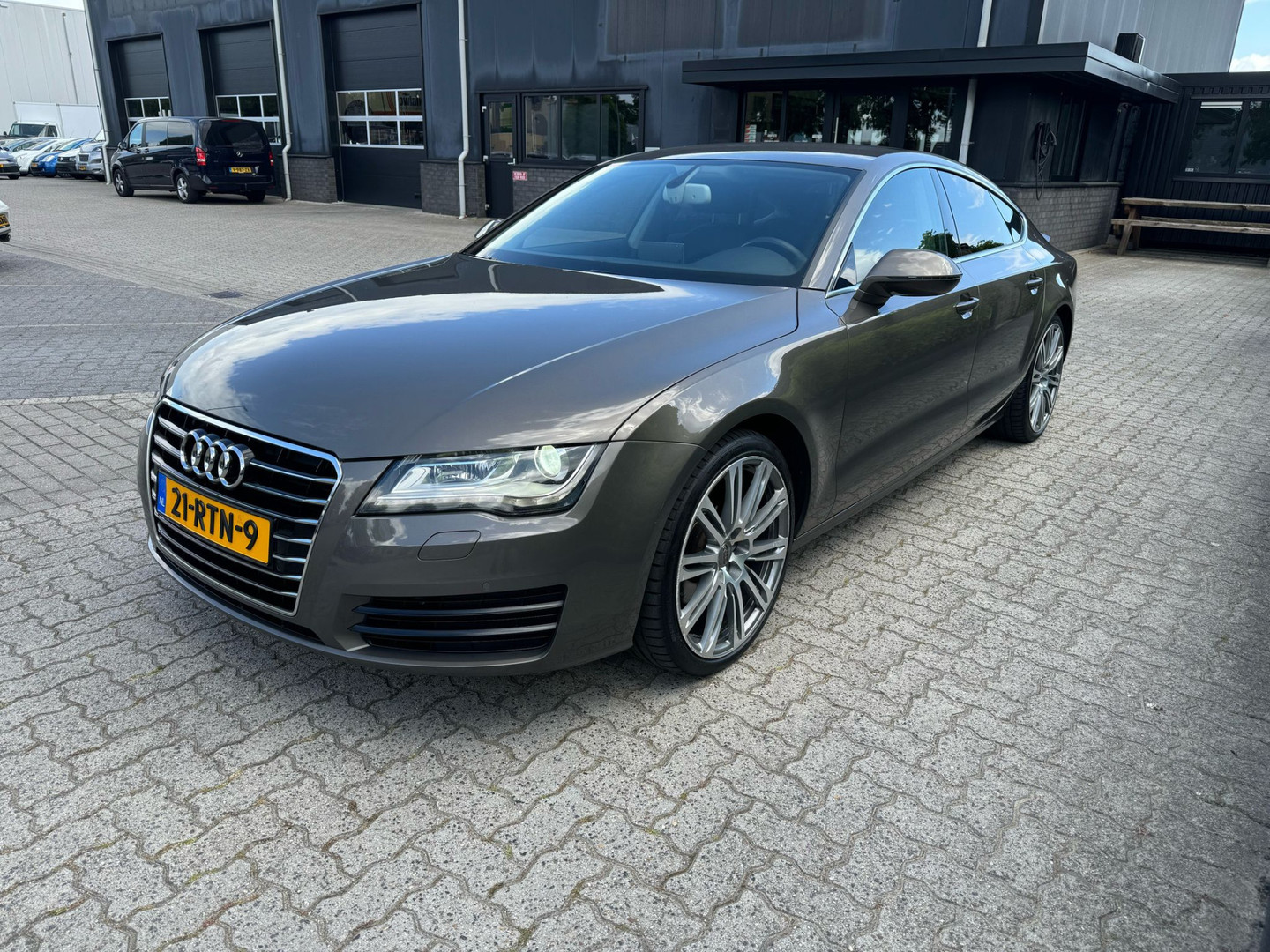 Audi