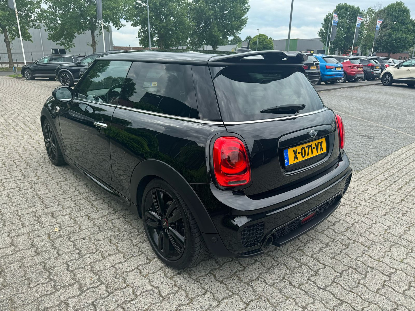 MINI