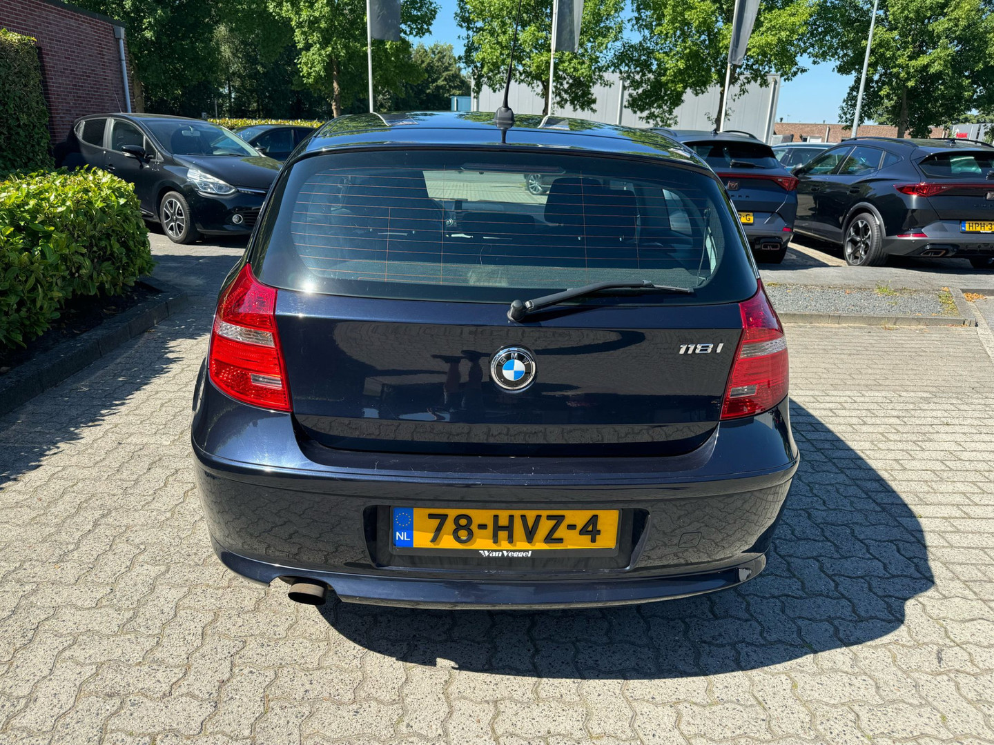 BMW