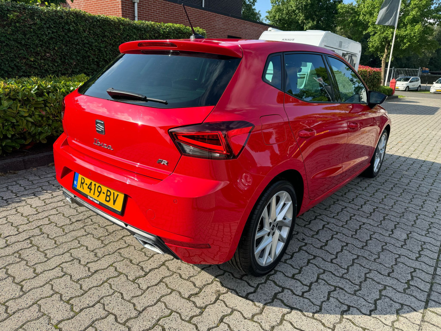 SEAT