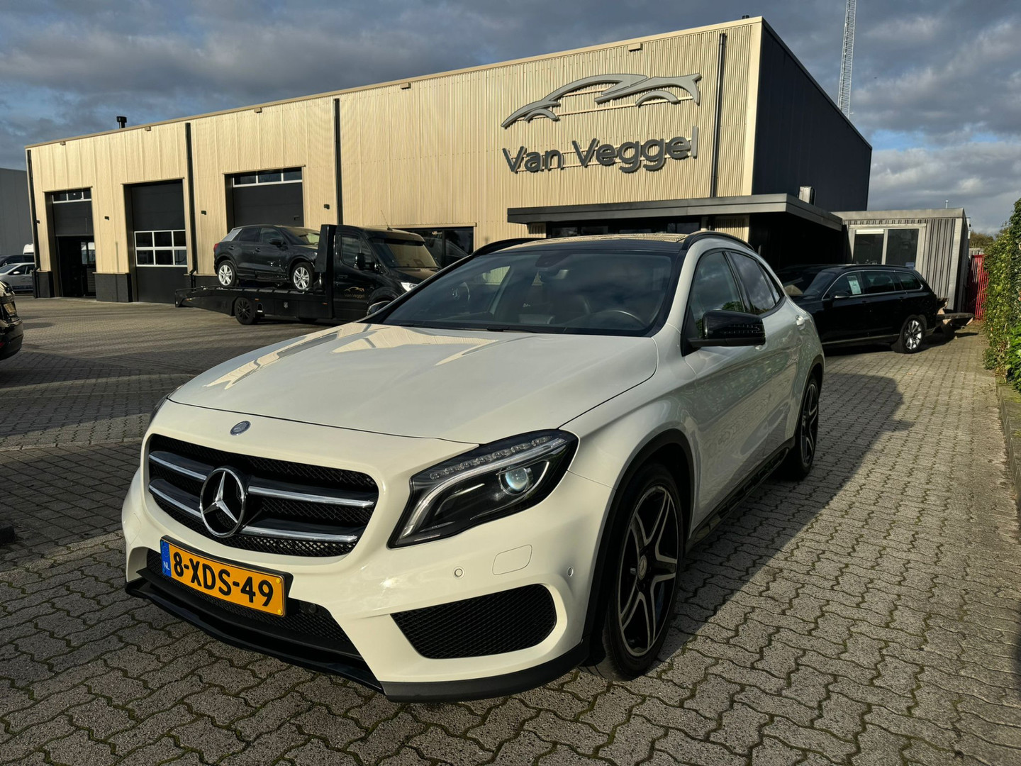 Mercedes-Benz