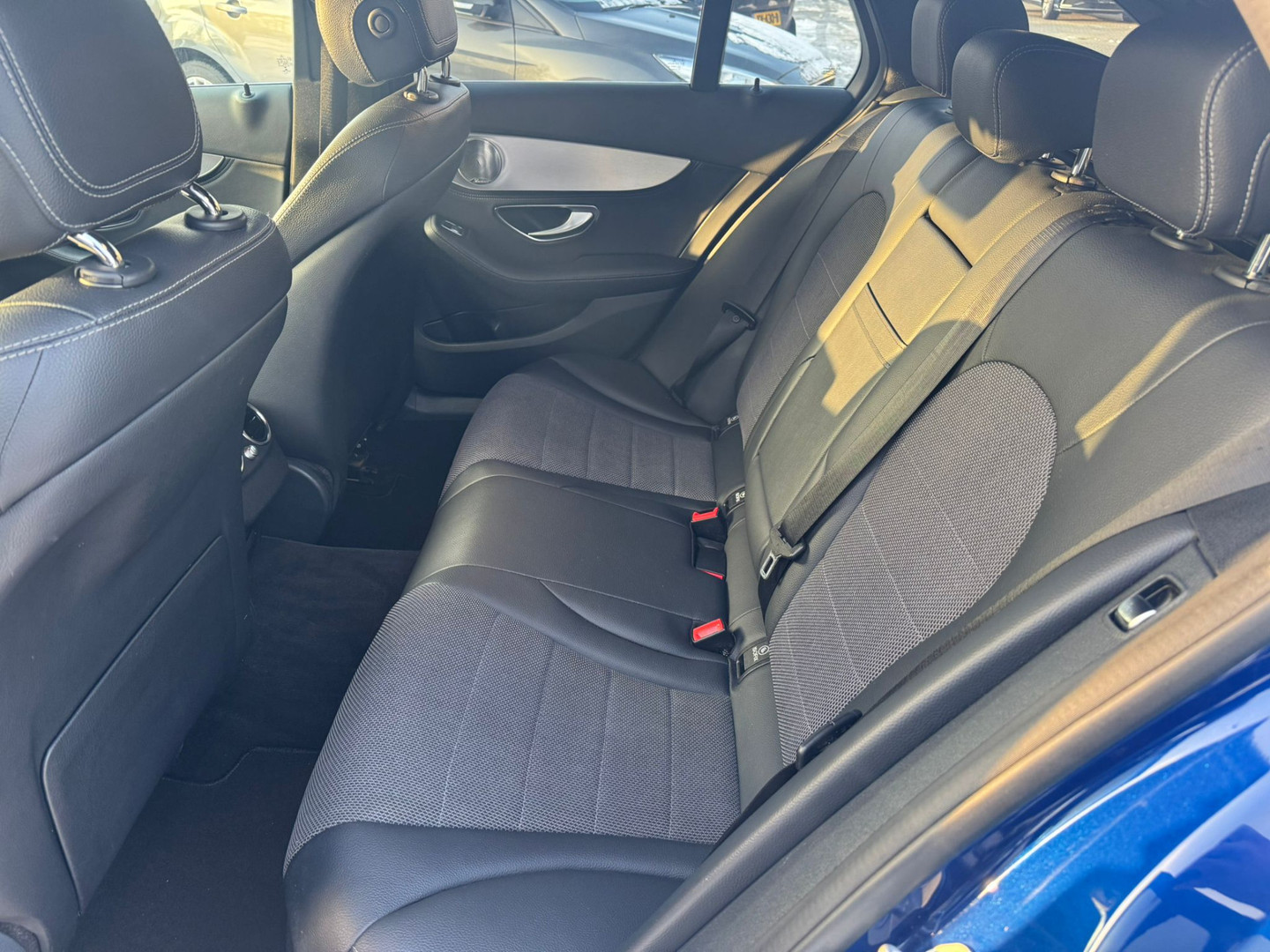 Mercedes-Benz Mercedes-Benz