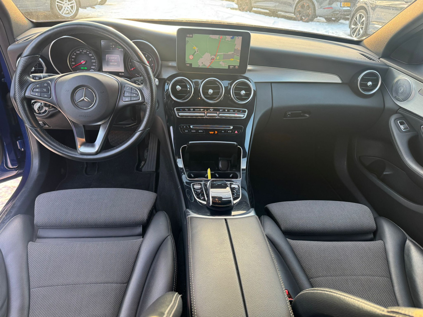 Mercedes-Benz Mercedes-Benz