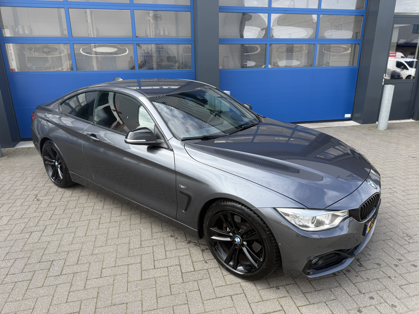 BMW