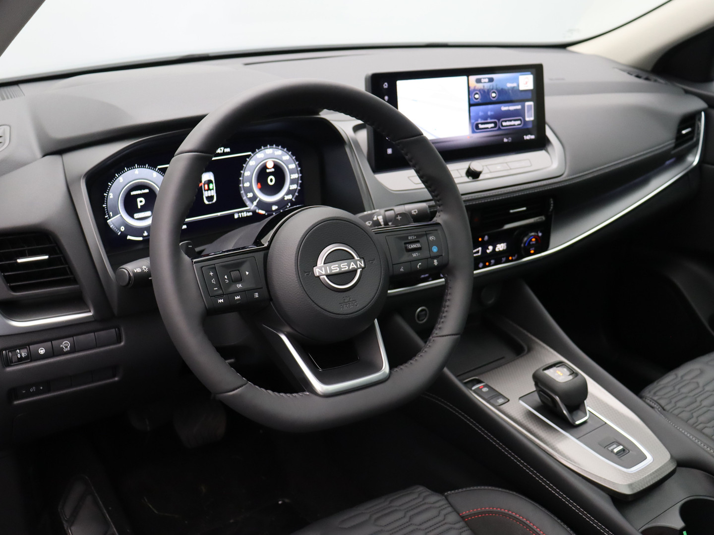 Nissan Nissan