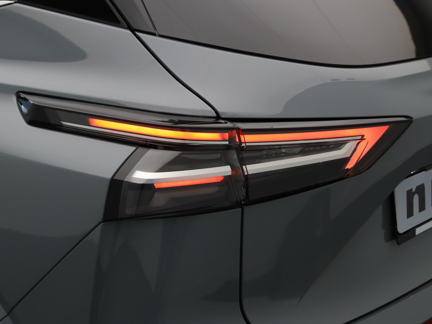 Nissan Nissan